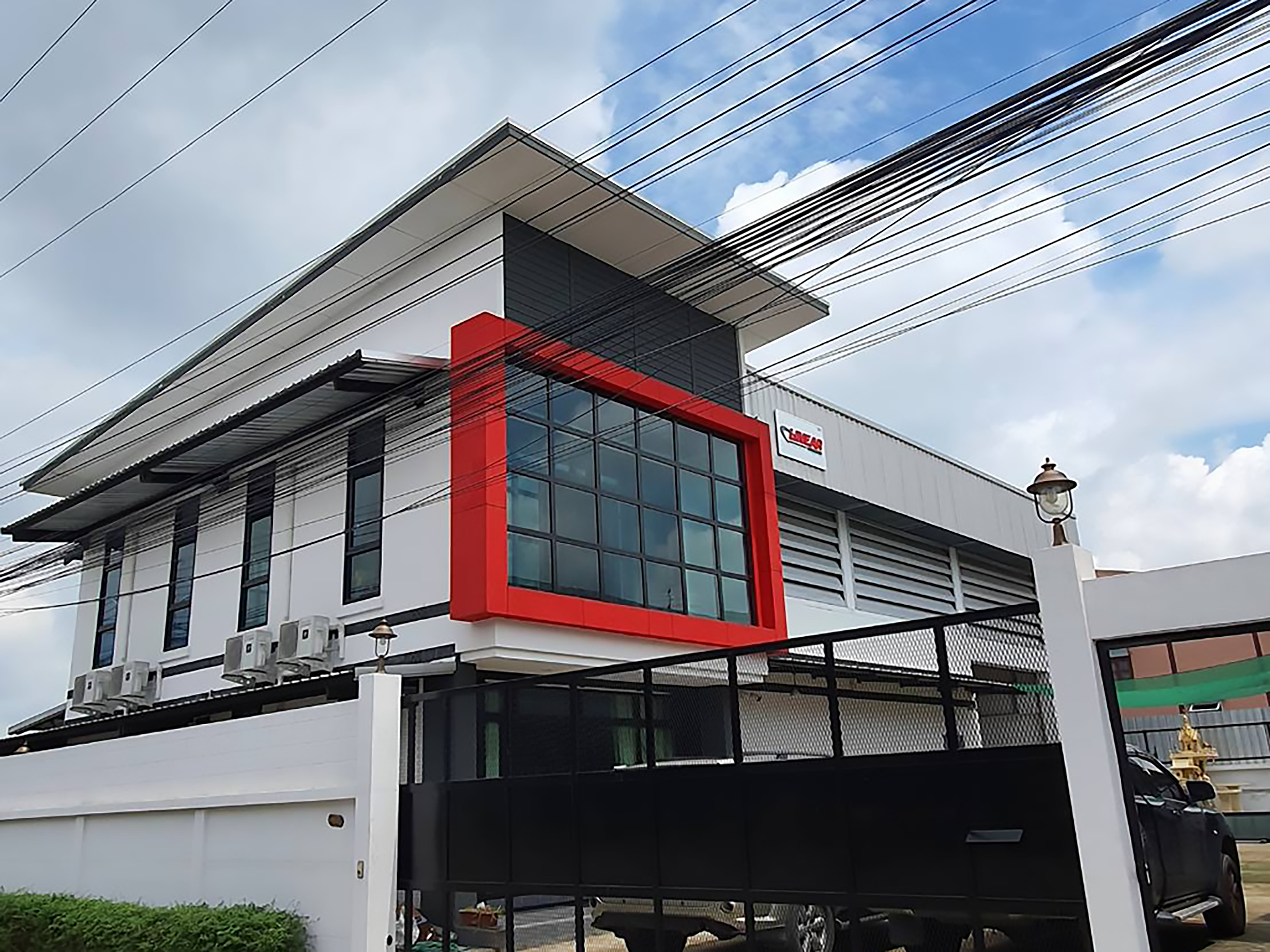 Linear Press Technology service facility in Bangkok, Thailand.
